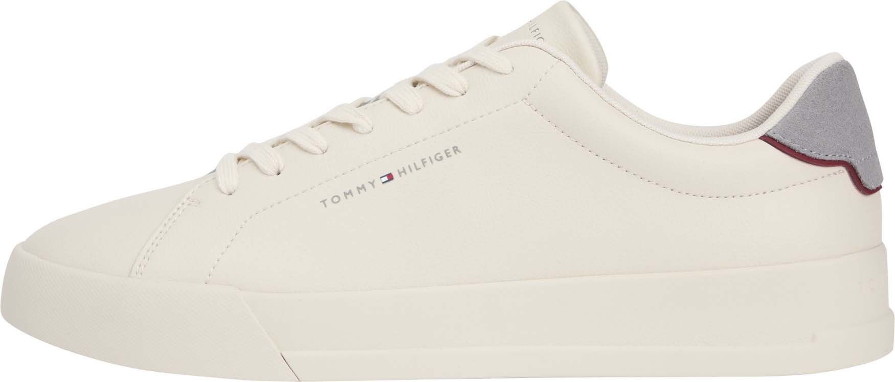 TH COURT LTH DETAIL ESS