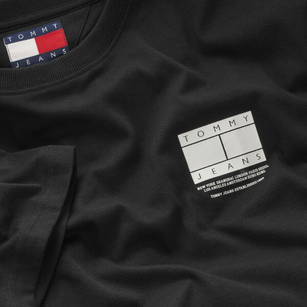TJM REG DNA GRAPHIC TEE EXT