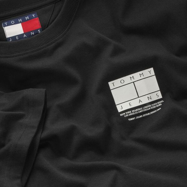 TJM REG DNA GRAPHIC TEE EXT