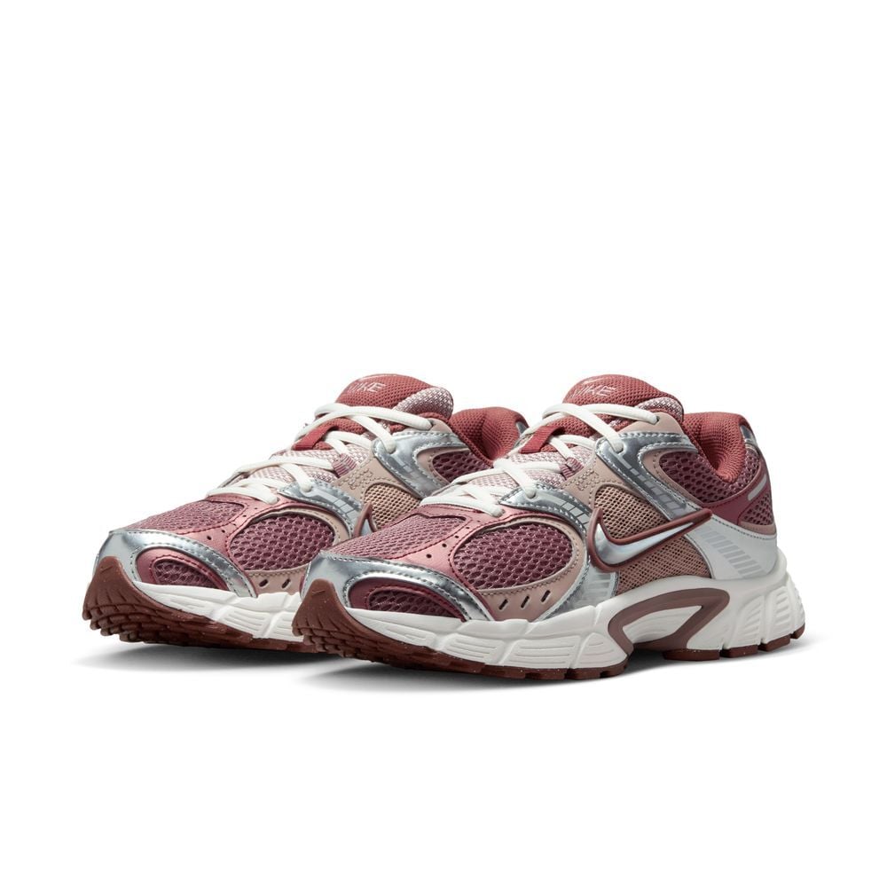 W NIKE V5 RNR