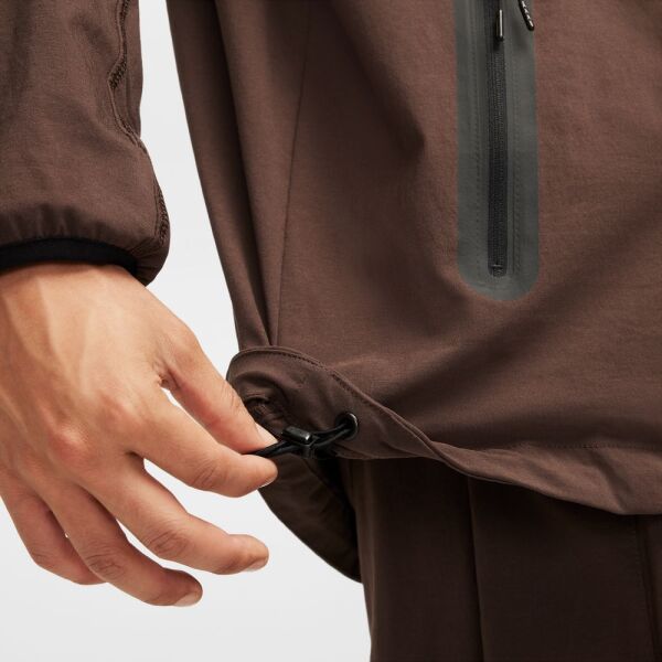 M NK TCH WVN WR FZ JKT