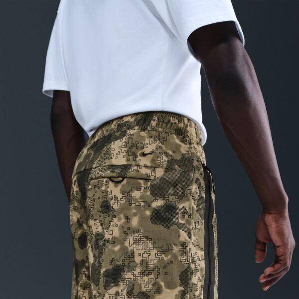 M NK TECH WVN SHORT GX AOP