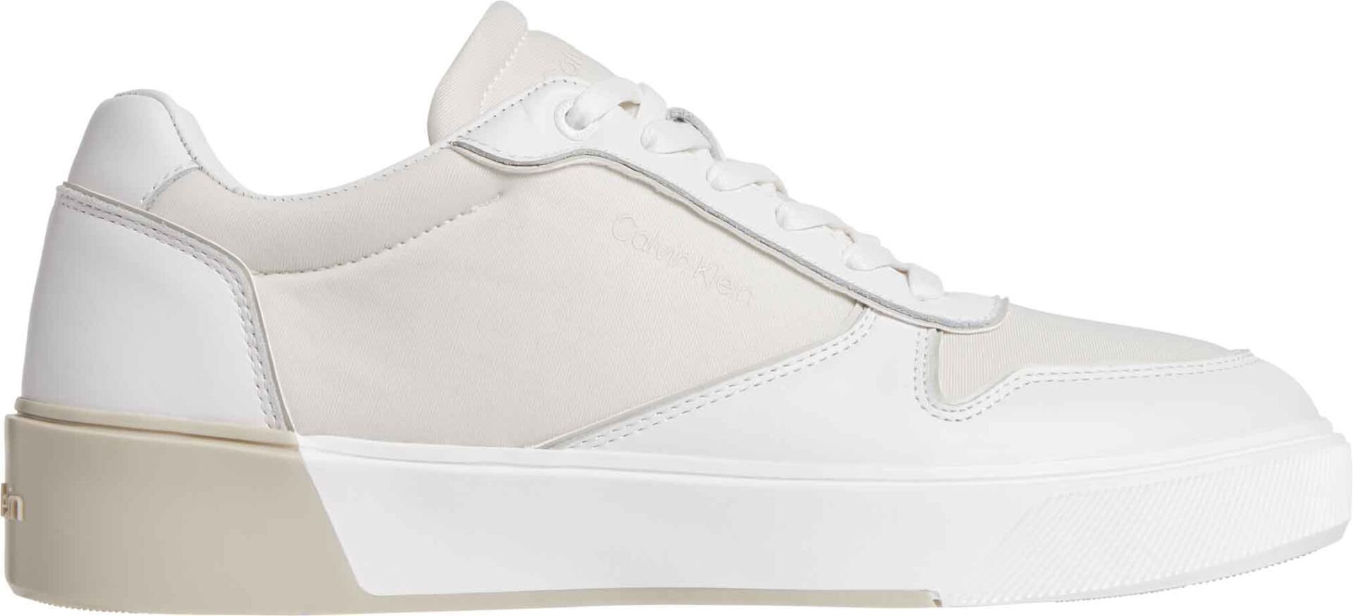 LOW TOP LACE UP W/ STITCH