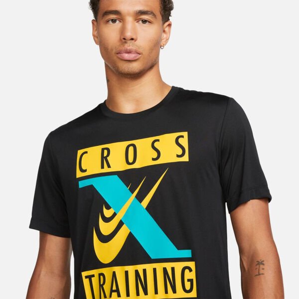 M NK DF TEE RLGD CROSS TRNG