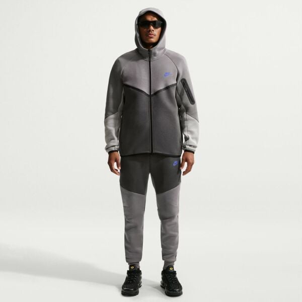 M NK TCH FLC FZ WR HOODIE