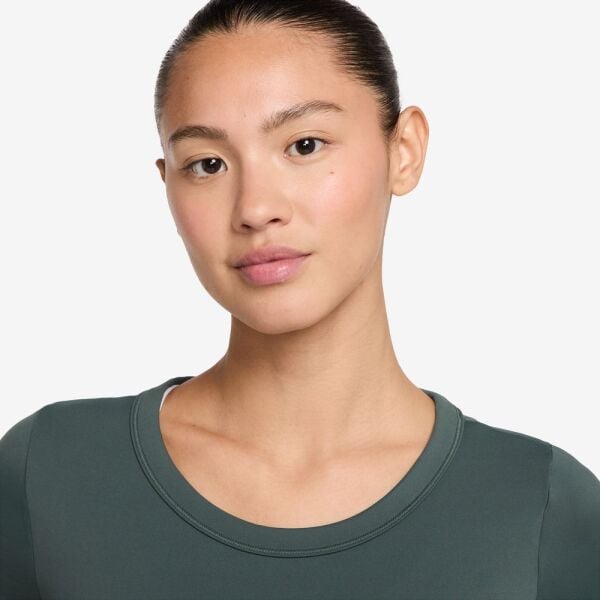 W NK ONE FITTED DF SS TOP