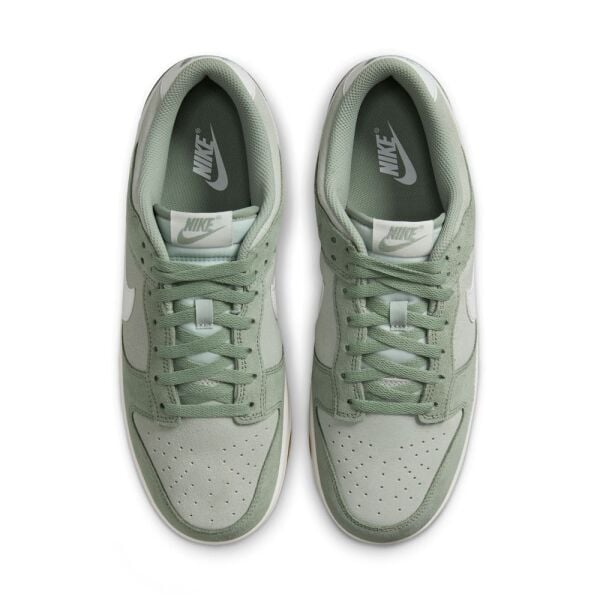 NIKE DUNK LOW RETRO SE