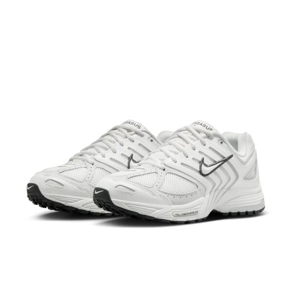 W NIKE AIR PEGASUS 2005