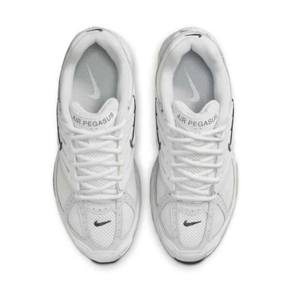 W NIKE AIR PEGASUS 2005