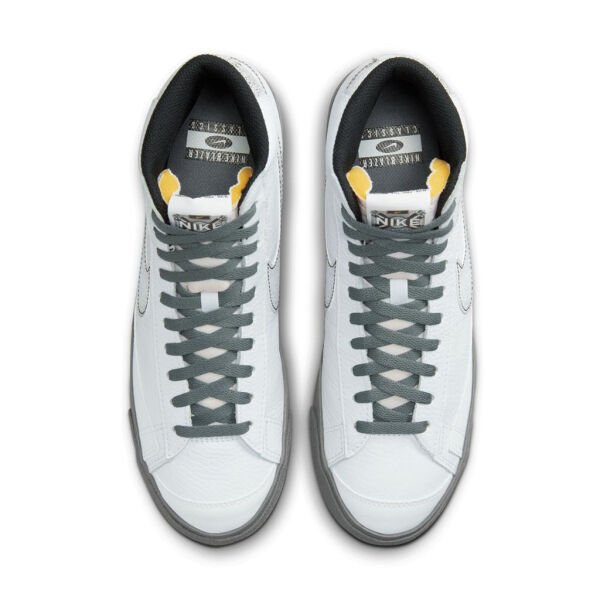 BLAZER MID '77 EMB