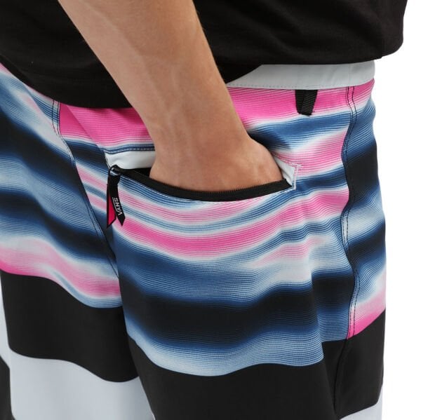 MN ERA BOARDSHORT 19
