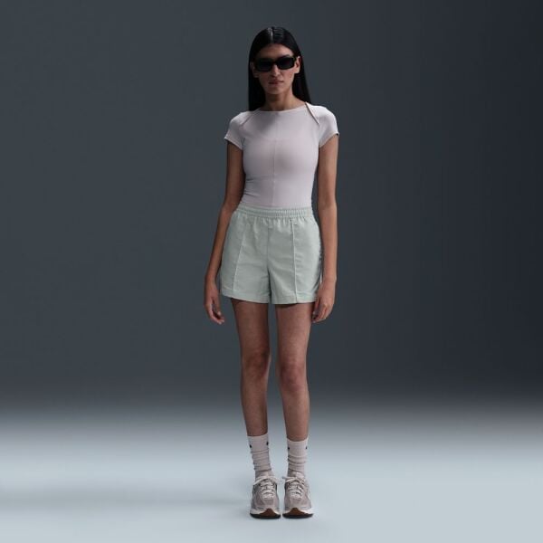 W NSW ESSNTL MR 5IN WVN SHRT