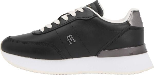 CHIC FASHION RUNNER