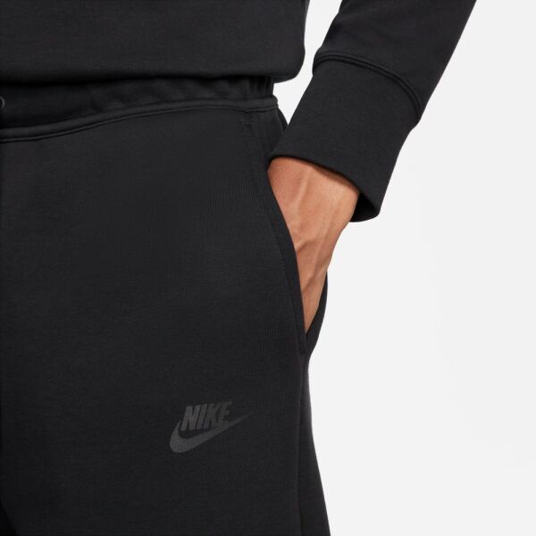 M NK TCH FLC SHORT