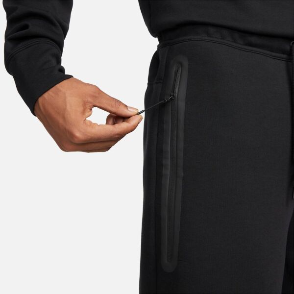 M NK TCH FLC SHORT