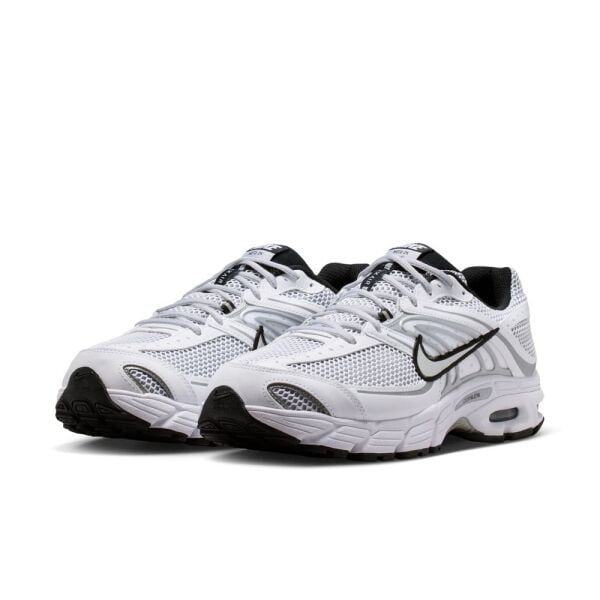 NIKE AIR MAX MOTO 2K