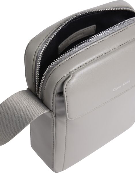 CK SLEEK REPORTER S
