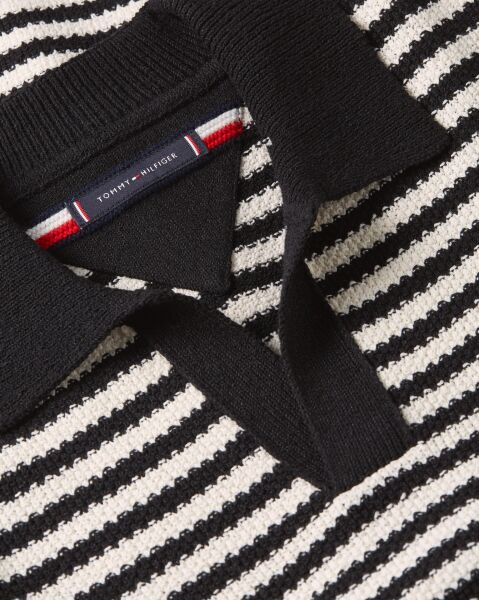 KNITTED TEXTURED POLO