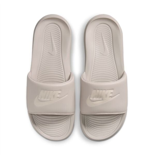 NIKE VICTORI ONE SLIDE