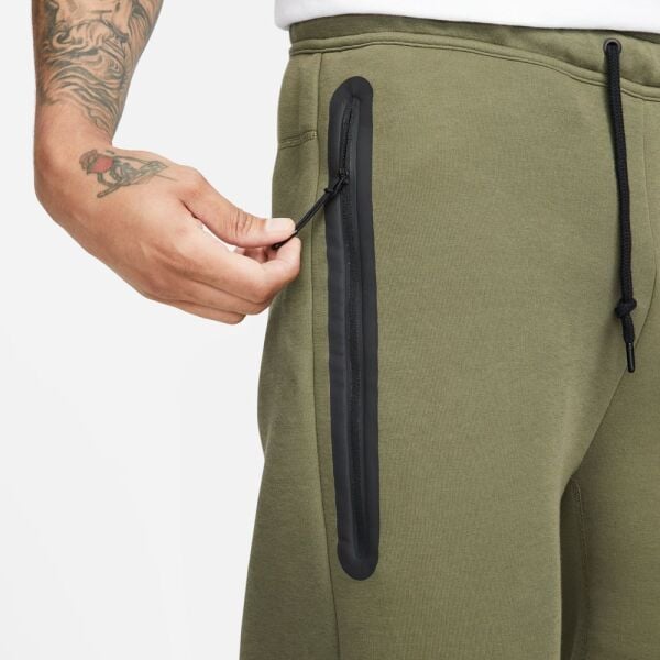 M NK TCH FLC SHORT