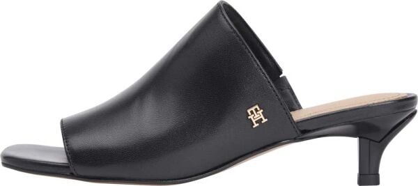 LEATHER KITTEN SANDAL