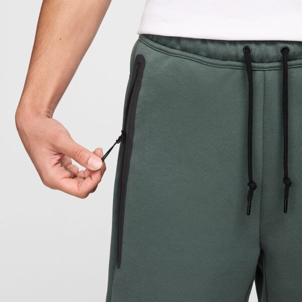 M NK TCH FLC SHORT