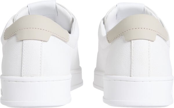 LOW TOP LACE UP NU