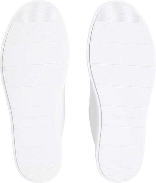 LOW TOP LACE UP NU