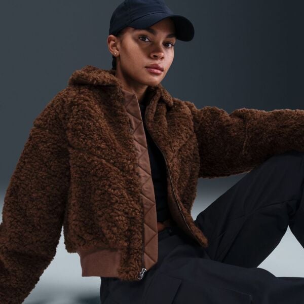 W NSW ESSNTL FUR BMR JKT