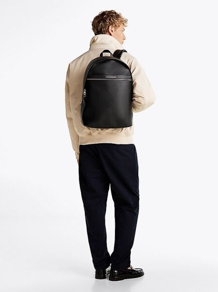 TH CORP DOME BACKPACK