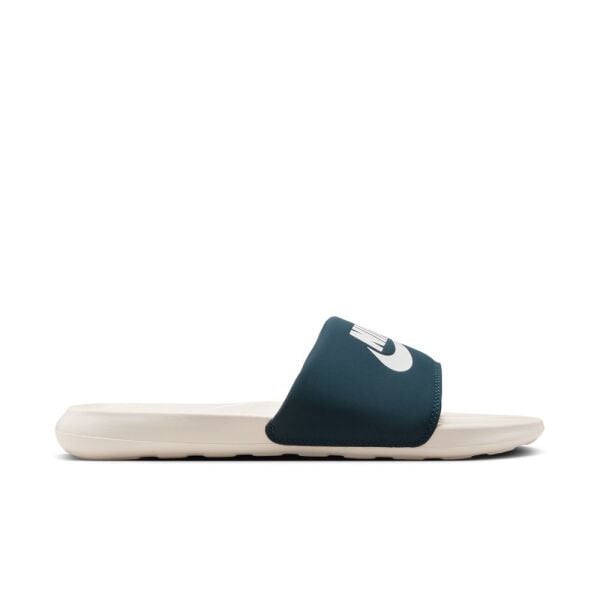 NIKE VICTORI ONE SLIDE