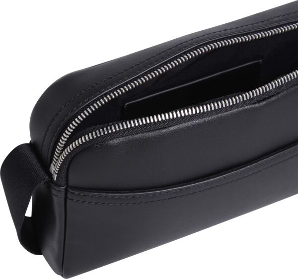 MONO LOGO CAMERA BAG 22