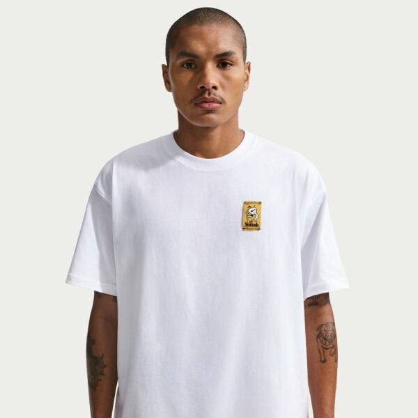 U NSW TEE LSE CAFE SWOOSH VAN