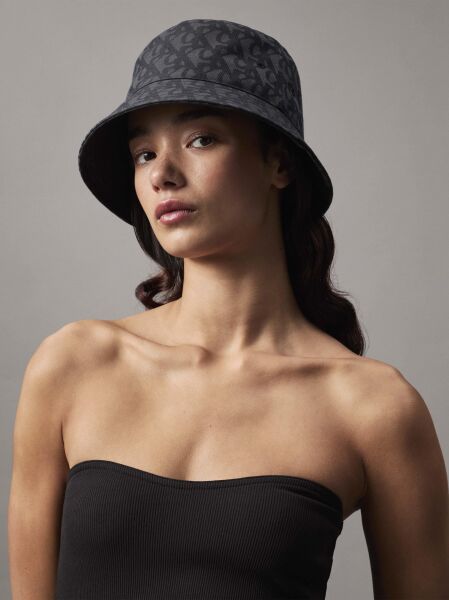LOGO JACQUARD BUCKET HAT