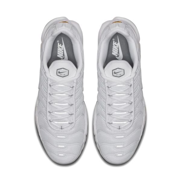 AIR MAX PLUS