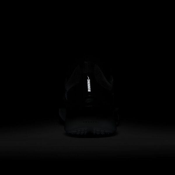 ZOOM FLY 6
