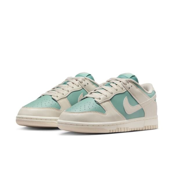 W NIKE DUNK LOW