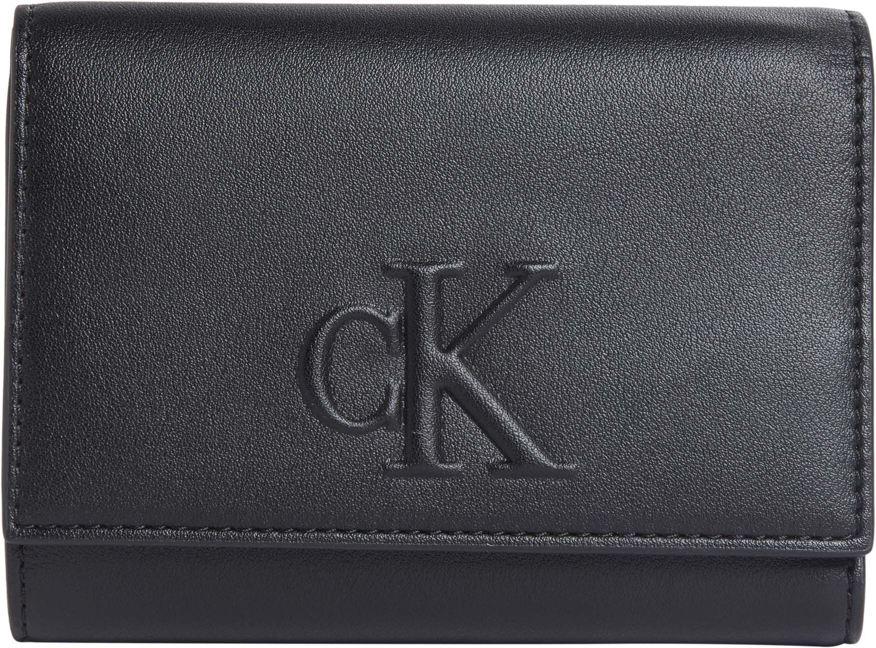 SCULPTED MEDIUM TRIFOLD