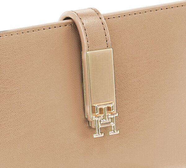TH HERITAGE MED WALLET
