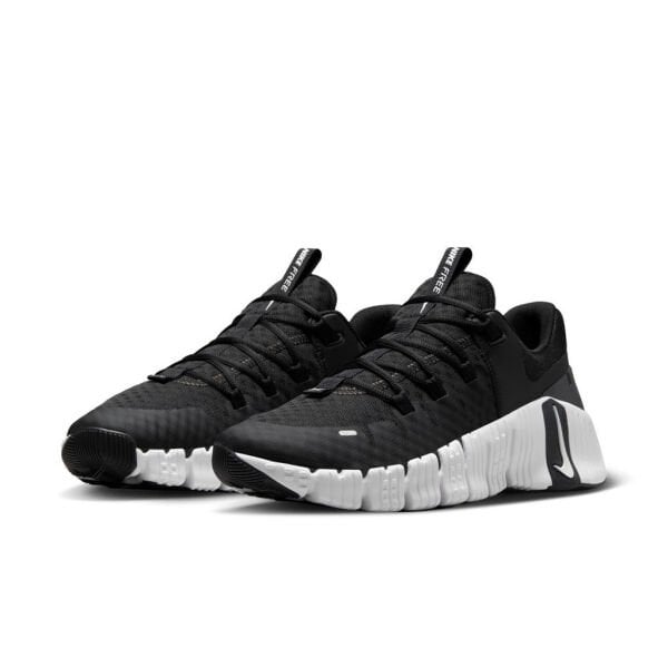NIKE FREE METCON 5