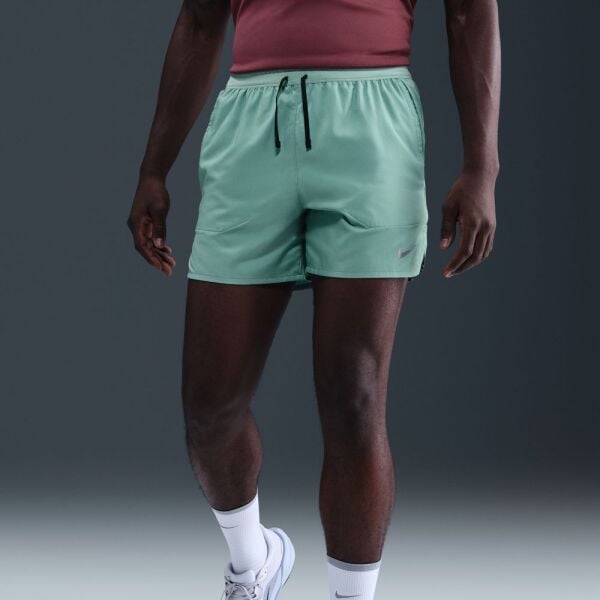 M NK DF STRIDE 5IN BF SHRT