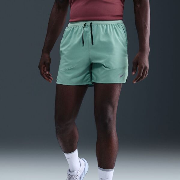 M NK DF STRIDE 5IN BF SHRT