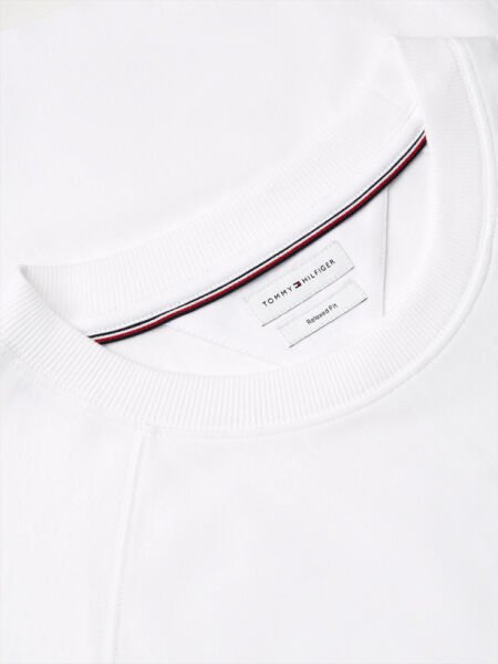 TOMMY FLAG ELEVATED TEE