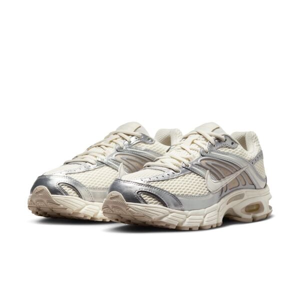 W NIKE AIR MAX MOTO 2K