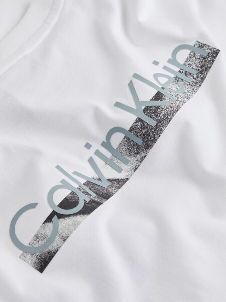 BACK LOGO GRAPHIC T-SHIRT