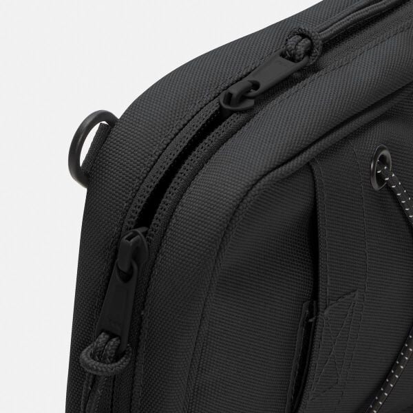 OUTDOOR ARCHIVE 2.0 CROSS BODY BAG