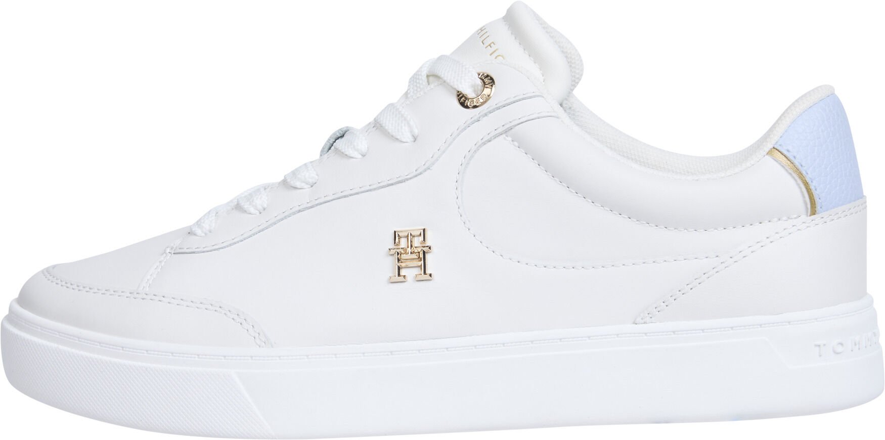 ESSENTIAL CHIC COURT SNEAKER