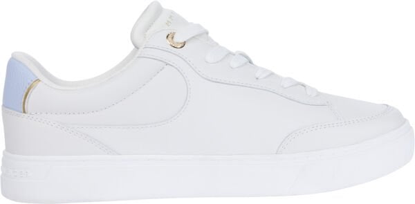 ESSENTIAL CHIC COURT SNEAKER
