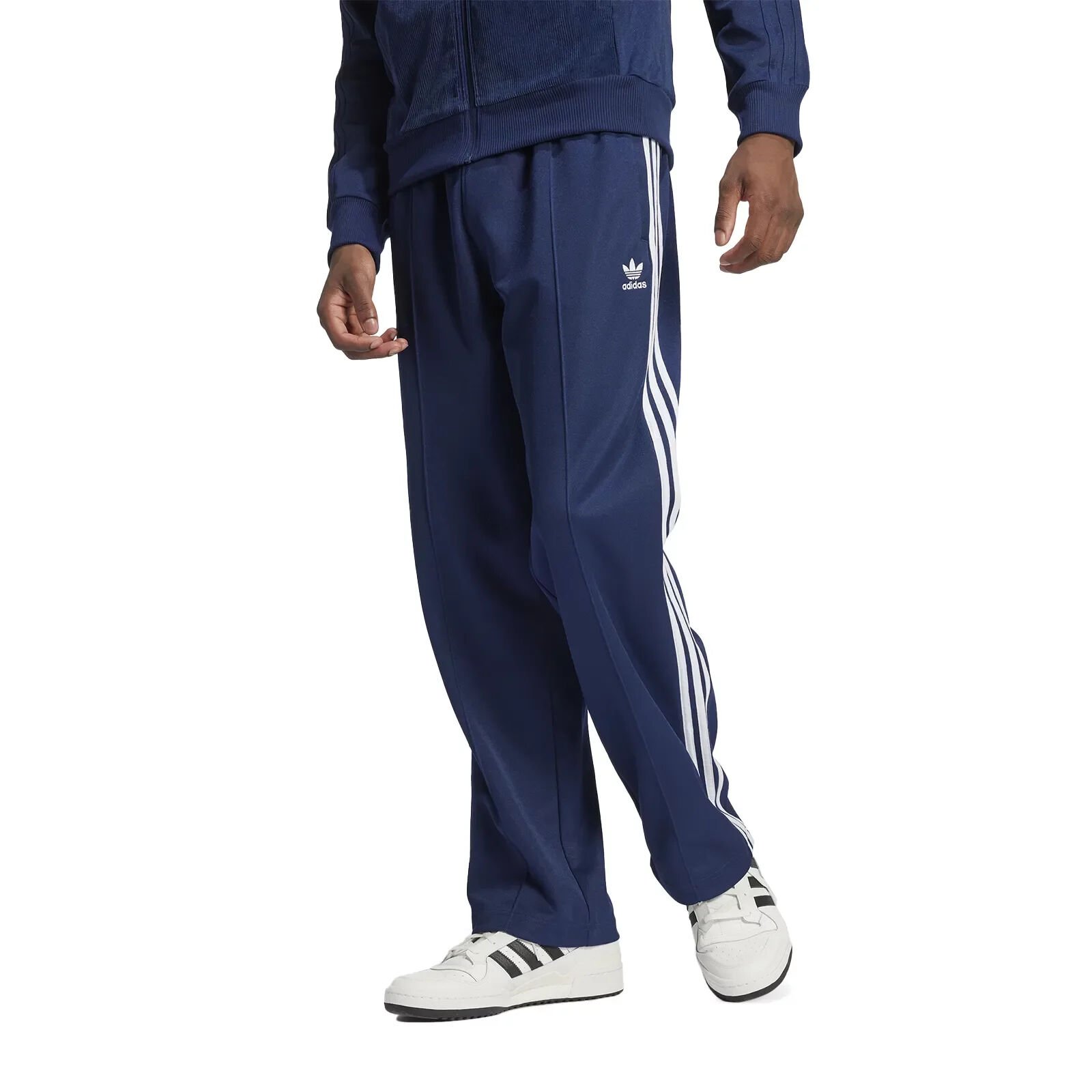 Baggy  TP           NINDIG