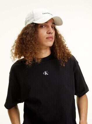 INSTITUTIONAL CAP